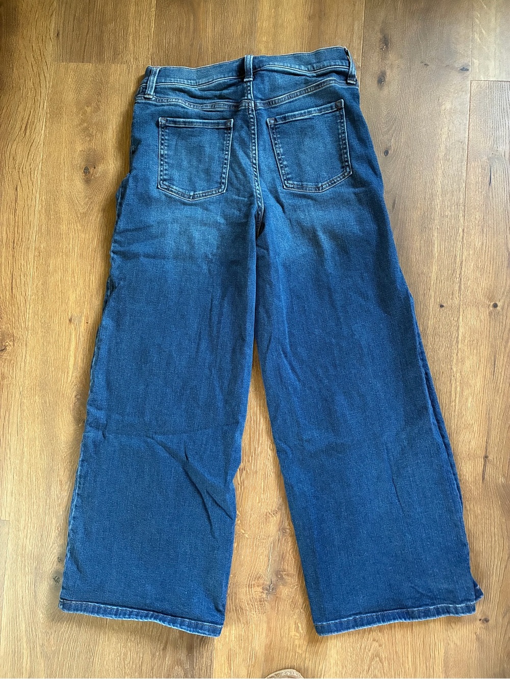 Banana Republic Wide-Leg High Rise Women’s Jeans in Dark Blue